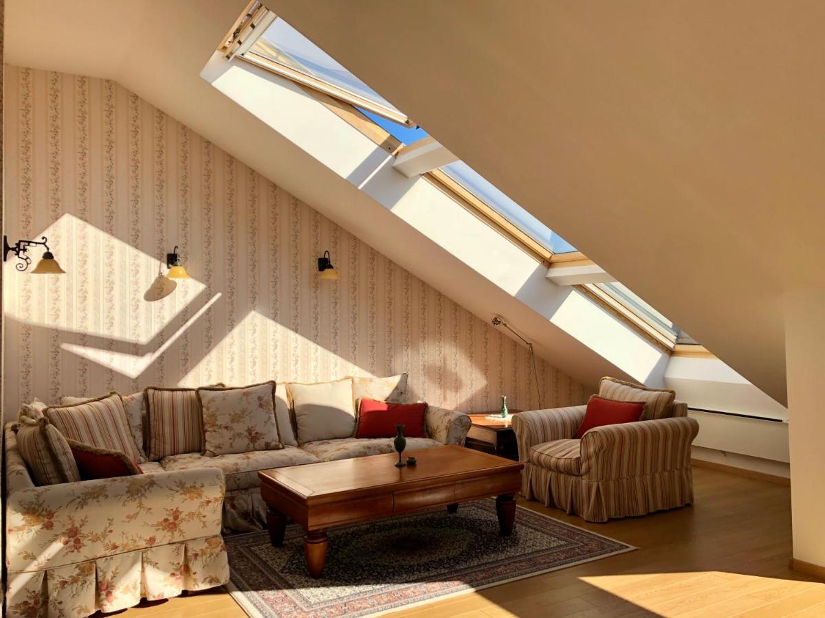 Luxury Penthouse With A Lavish Spa And 2 En-Suite Bedrooms Бансько Екстер'єр фото