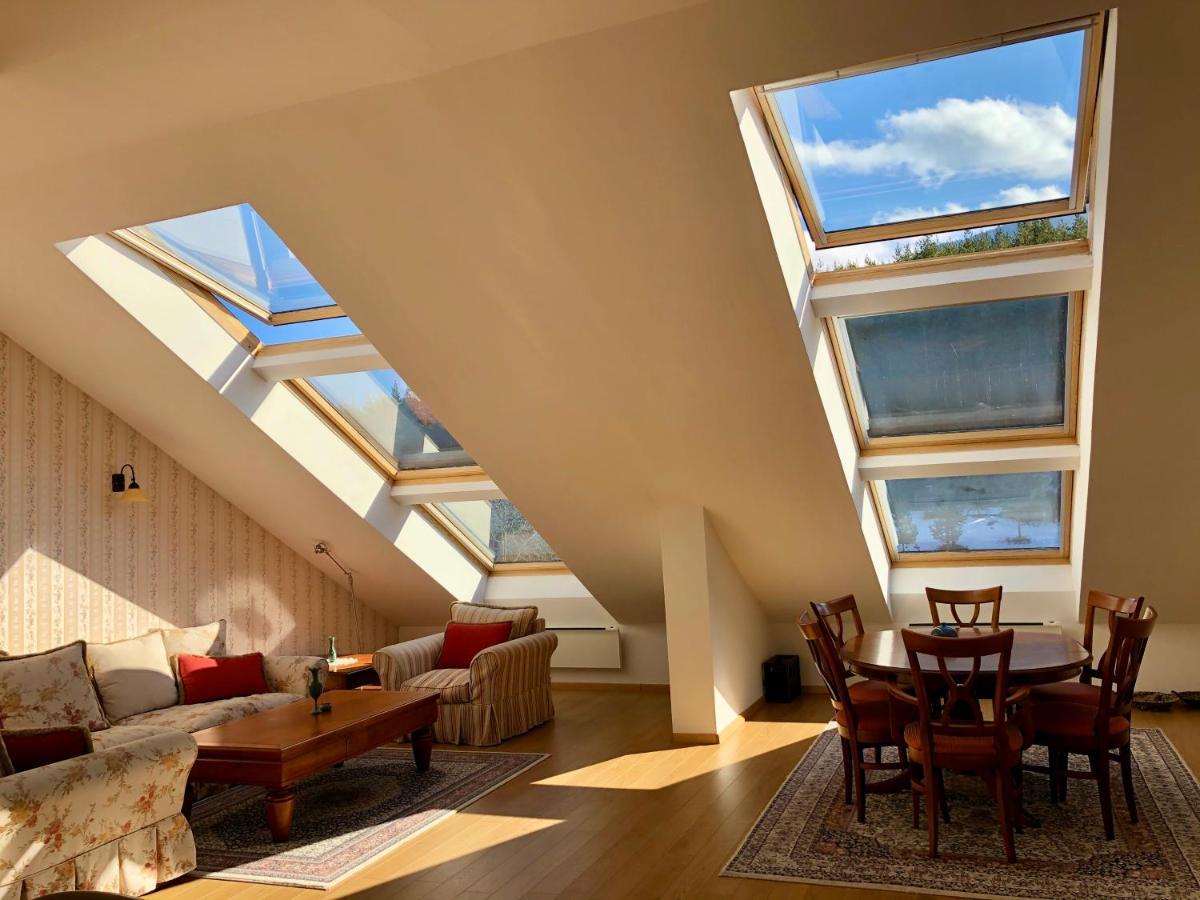 Luxury Penthouse With A Lavish Spa And 2 En-Suite Bedrooms Бансько Екстер'єр фото